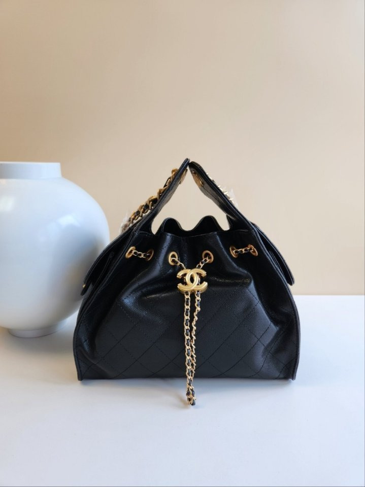 CN 샤넬 25C 크루즈 호보백 미듐 블랙  