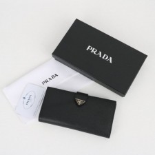 PD 프라다 사피아노 가죽장지갑