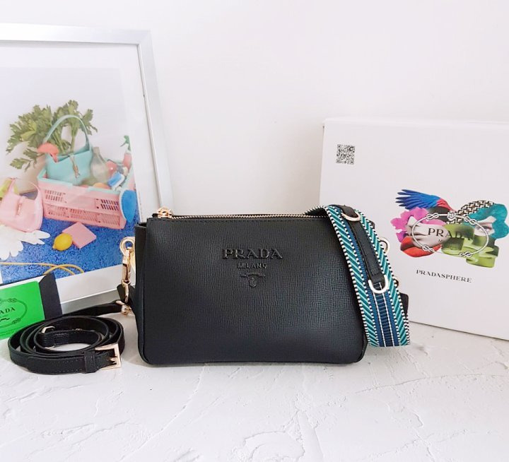 PD 프라다 [ 고급 ] 칼라장식트윈 크로스1