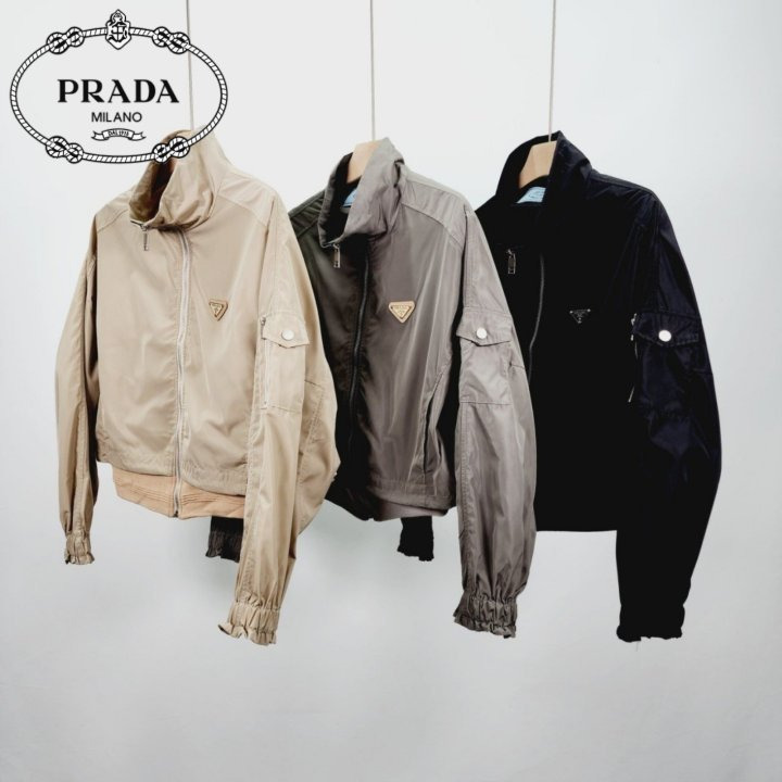 PD 프라다 시보리 밴딩 점퍼 