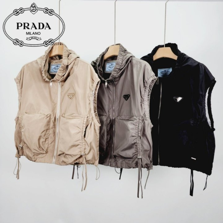 PD 프라다 스트링 후드 베스트 