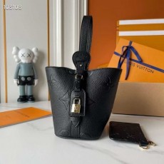 LV 루이비통 올인 BB 검정 