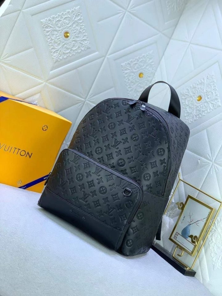 LV 루이비통 불박 백팩 