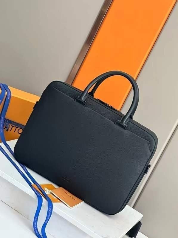 LV 루이비통 파일럿 서류가방 