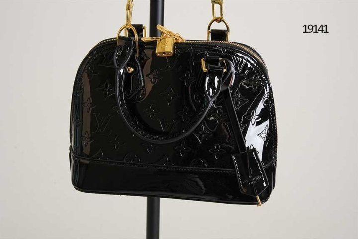 LV 루이비통 베르니 알마 BB 매트블랙