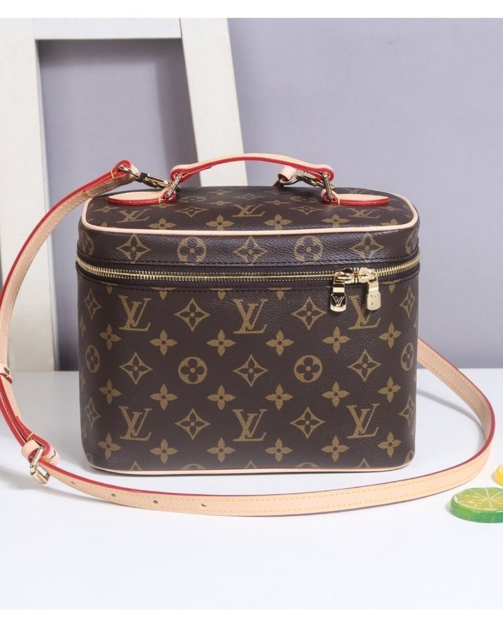 LV 루이비통 베니티백 (메이크업 박스) 