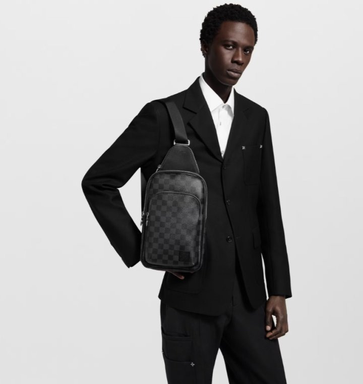 LV 루이비통 에비뉴 슬링 백 다미에 그라파이트 