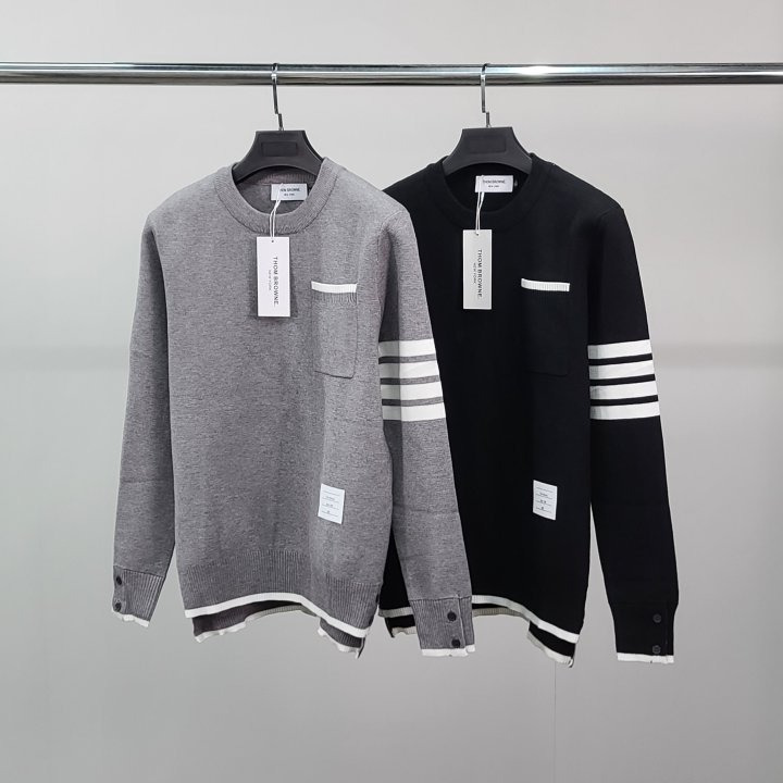 TB 톰브라운 사선완장 라인포켓 울 니트 