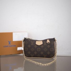 LV 루이비통 이지 파우치 온 스트랩 숄더 겸 크로스백 LV_1 