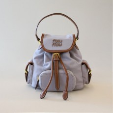 MU 미우미우 수입 캔버스 및 가죽 백팩 ㅡ알루미늄/브랜디ㅡ 