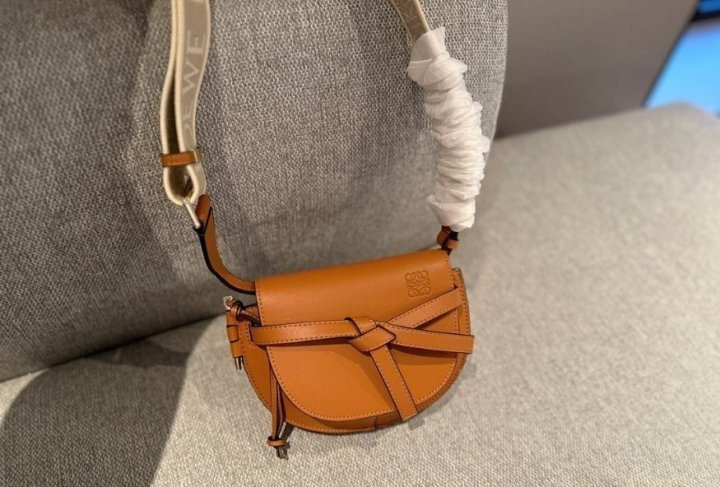 LW 로에베 게이트 미니 