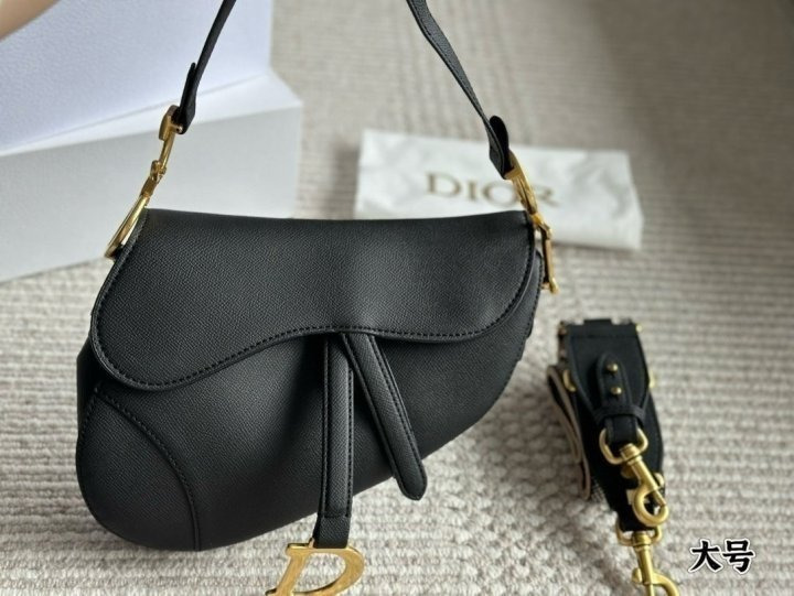 DO 디올 새들백 크로스백 