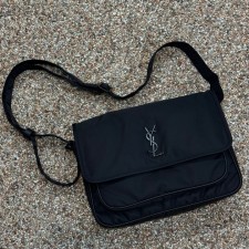 YS 생로랑니키 나일론 메신져백
