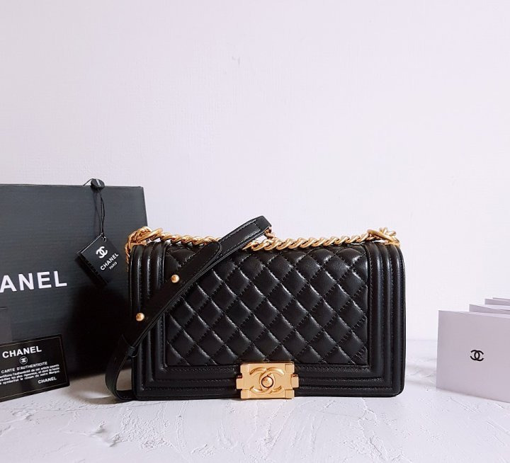 CN 샤넬 [ 고급 ] 램스킨 보이백 금장 1 