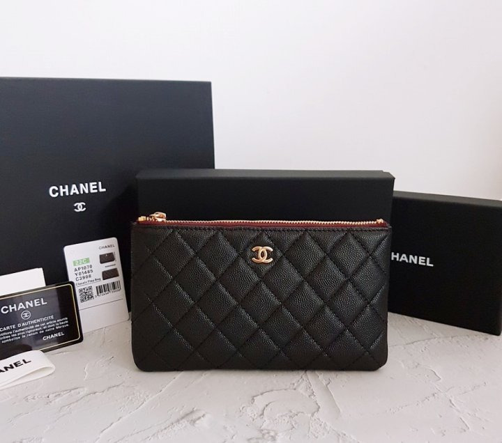 CN 샤넬 [ 고급 박스 ] 캐비어 파우치 스몰 클러치 금장 