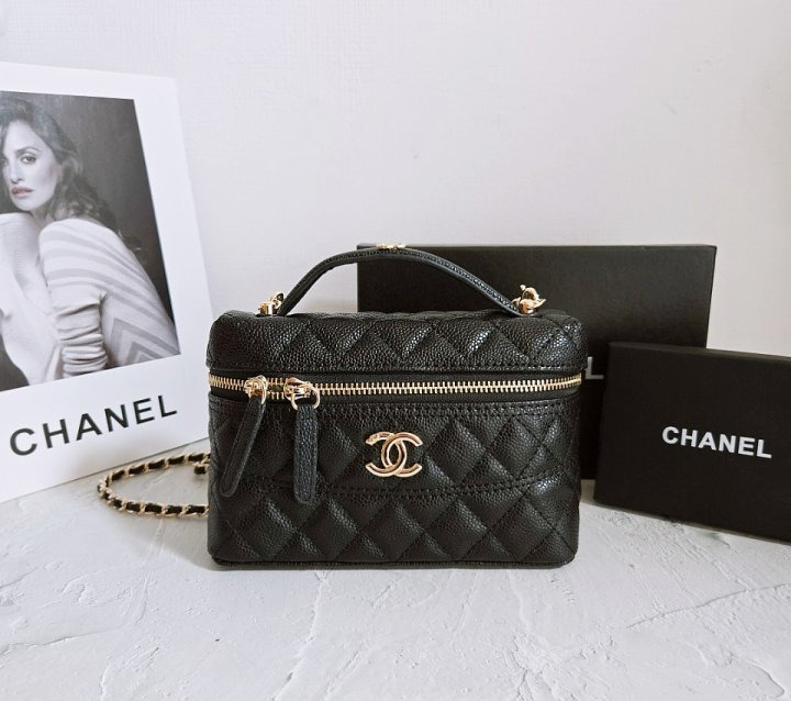 CN 샤넬 [ 고급 ] 클래식 체인 베니티백 블랙 금장 1 
