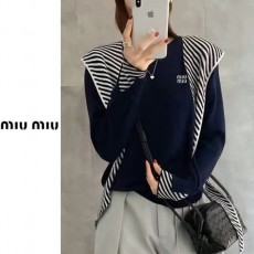 MU 미우미우 [M] 스트라이프 후드숄 니트 