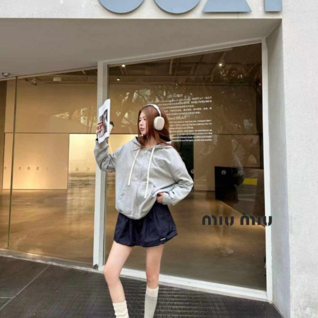 MU 미우미우 리버서블 후드 집업 자켓 