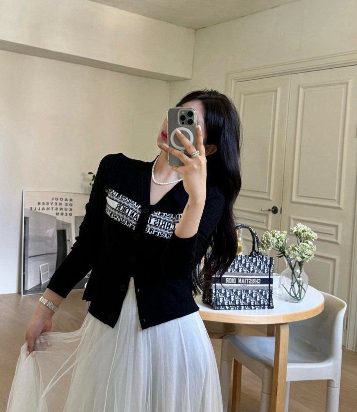 DO 디올 라인 가디건