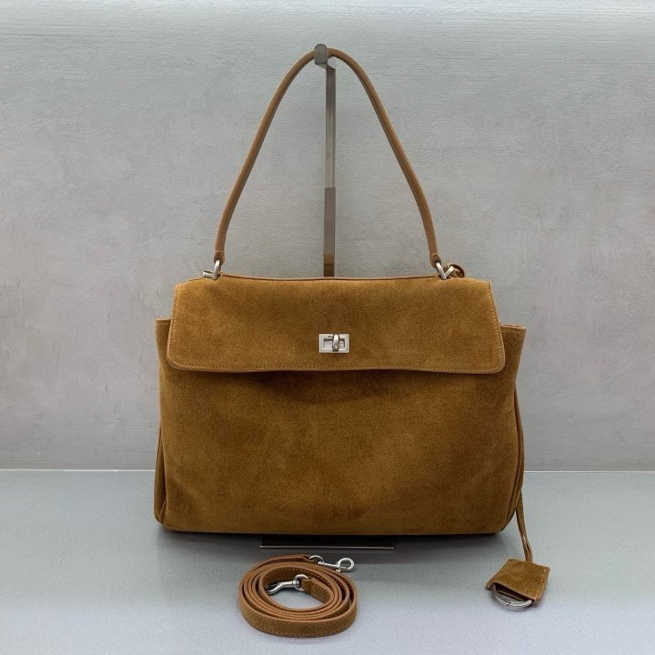 BC 발렌시아가 로데오 스웨이드 브라운(최상급)