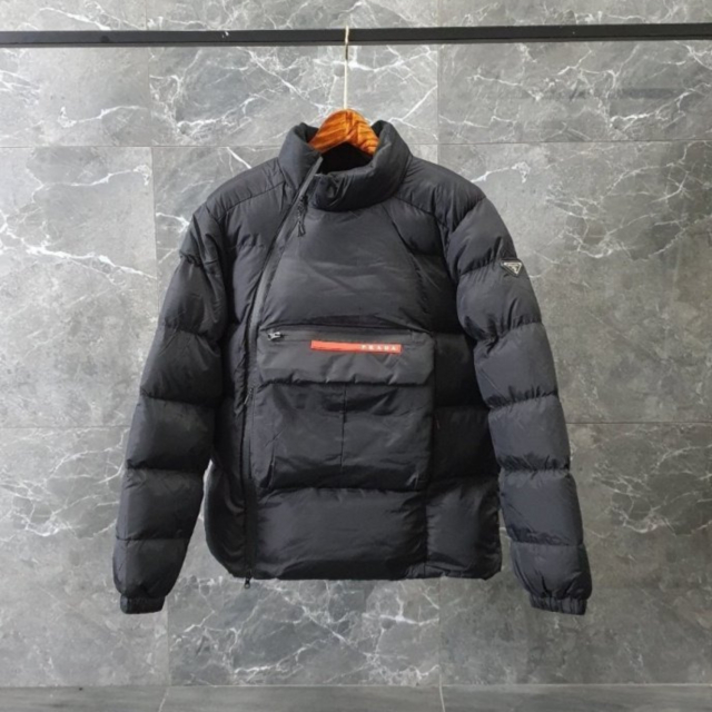 PD 프라다 테크웨어 웰론 원터치 패딩 