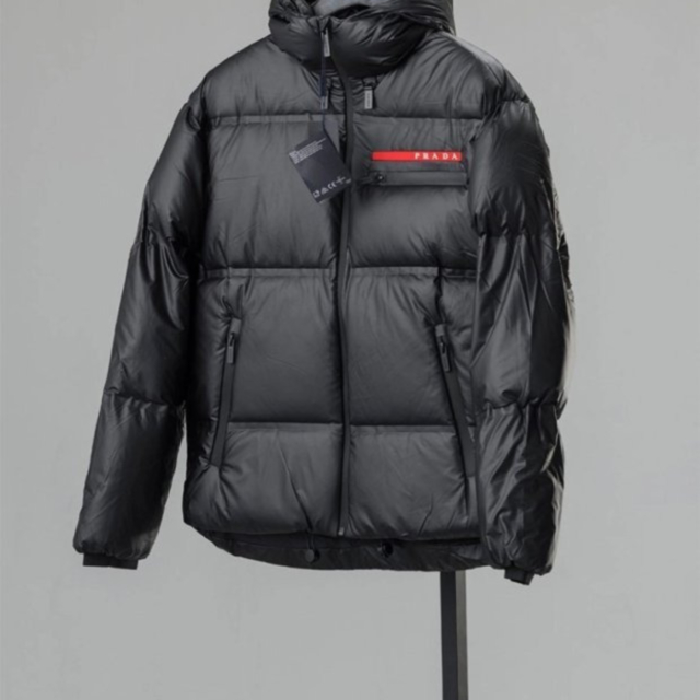 PD 프라다 남성 라이트 리나일론 다운 패딩  