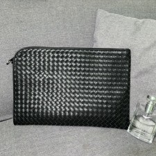 BT 보네가베네타 도큐먼트 빅 클러치백