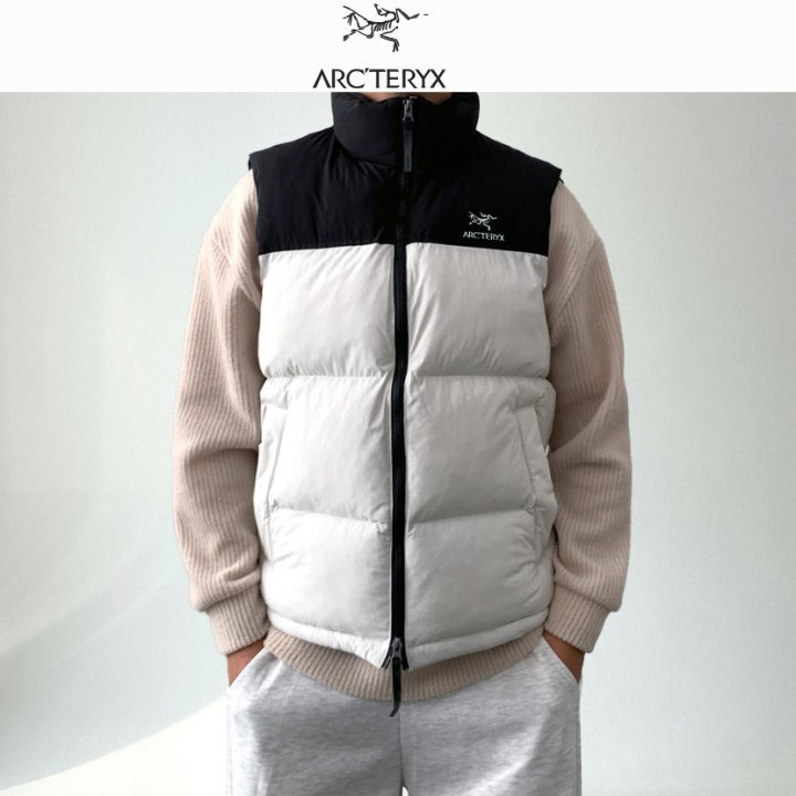 AT 아크테릭스 배색 블랙패딩조끼