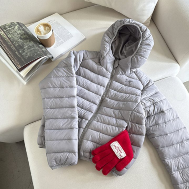 AT 아크테릭스 경량패딩 0067