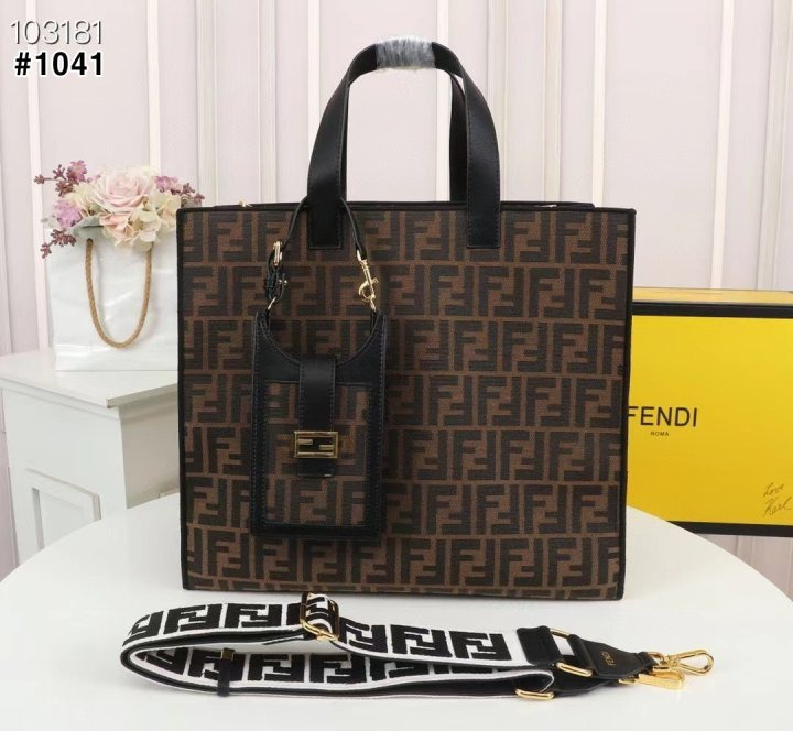 FD 펜디 FF 자카드 패브릭 토트백
