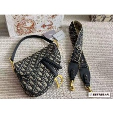 DO 디올 새들백 크로스백 