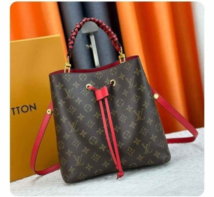 LV 루이비통 꽈배기 네오노에   