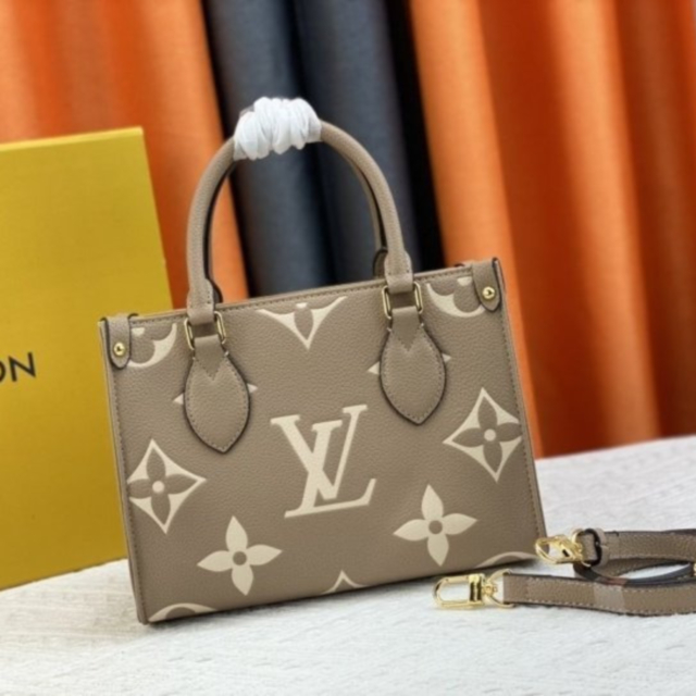 LV 루이비통 온더고 pm   