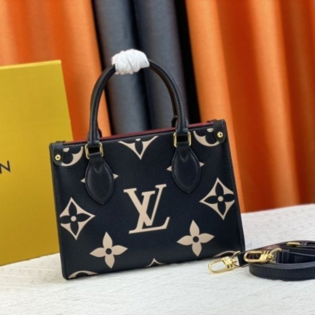 LV 루이비통 온더고 pm  