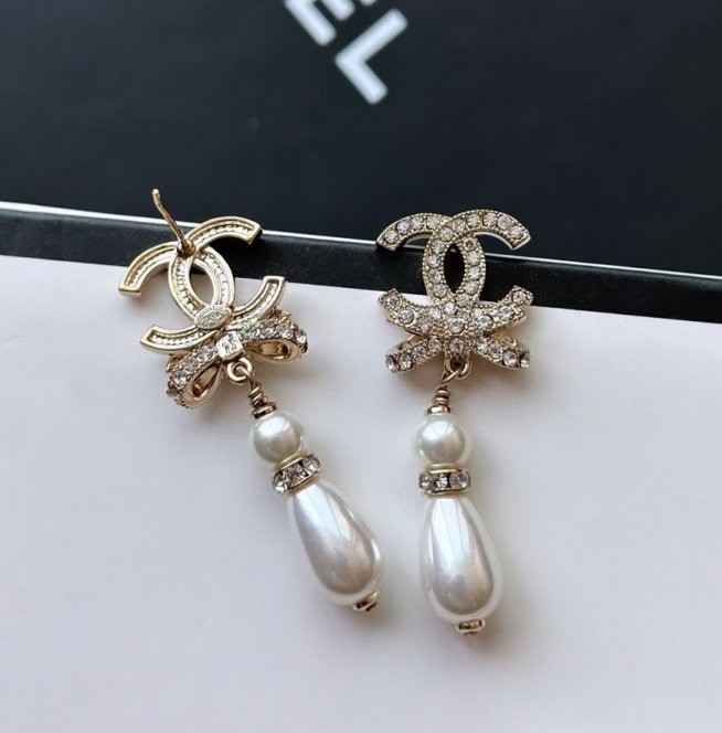 CN 샤넬 진주 드롭 이어링  