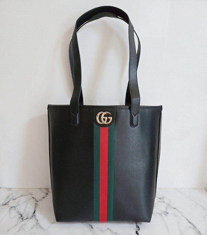 GC 구찌 오피디아 미디엄 토트백