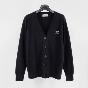 MU 미우미우 영문로고 가디건