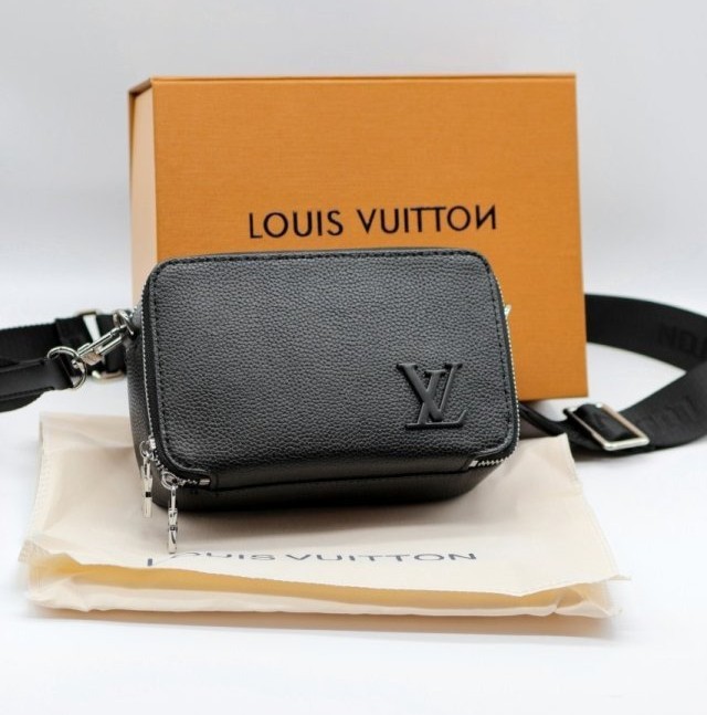 LV 루이비통 신상 엘가 알파 웨어러블 카메라백 