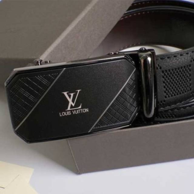 LV 루이비통 LV로고 스퀘어 자동벨트