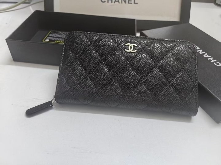 CN 샤넬 캐비어 지퍼돌이  