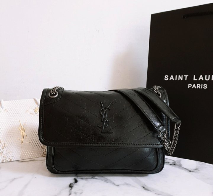 YS 생로랑 흑장식 니키백 미디움 1 