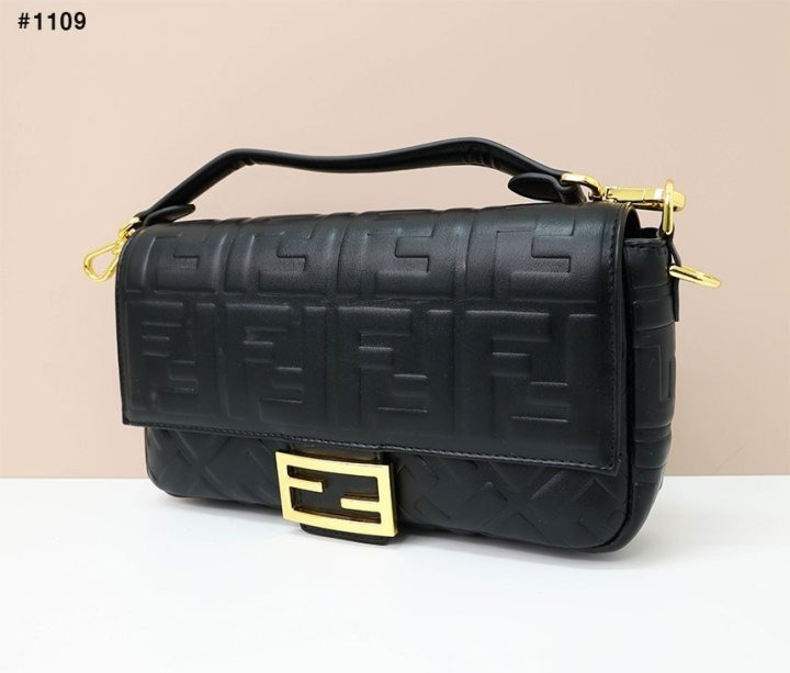 FD 펜디 바게트 백 ? 