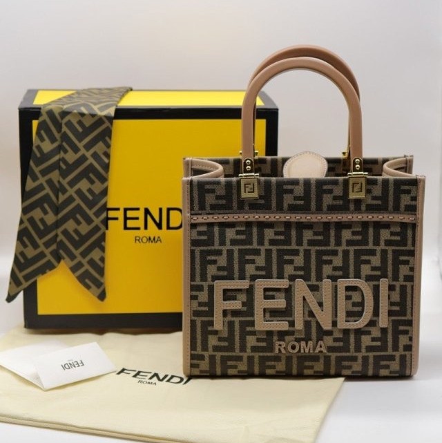 FD 펜디 선샤인 스몰 쇼퍼백 브라운 자가드 패브릭 체스트넛. 