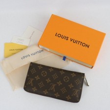 LV 루이비통 60017 지피 월릿 지퍼 장지갑