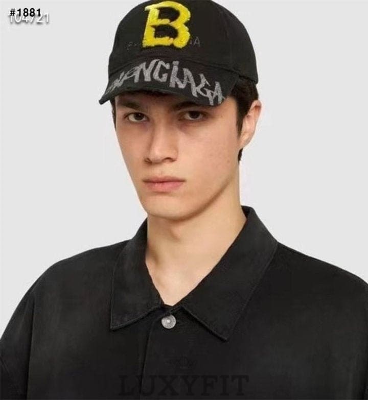 BC 발렌시아가 업사이클 볼캡