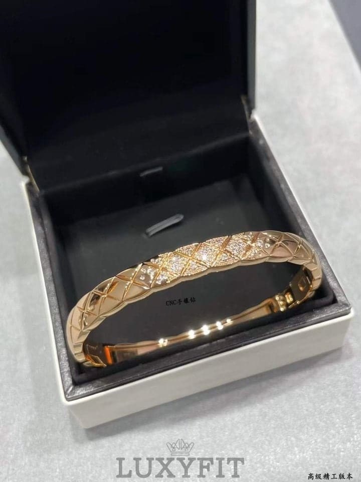 CN  샤넬 코코 크러쉬 큐빅 팔찌