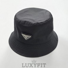 PD 프라다 플레이트 버킷햇