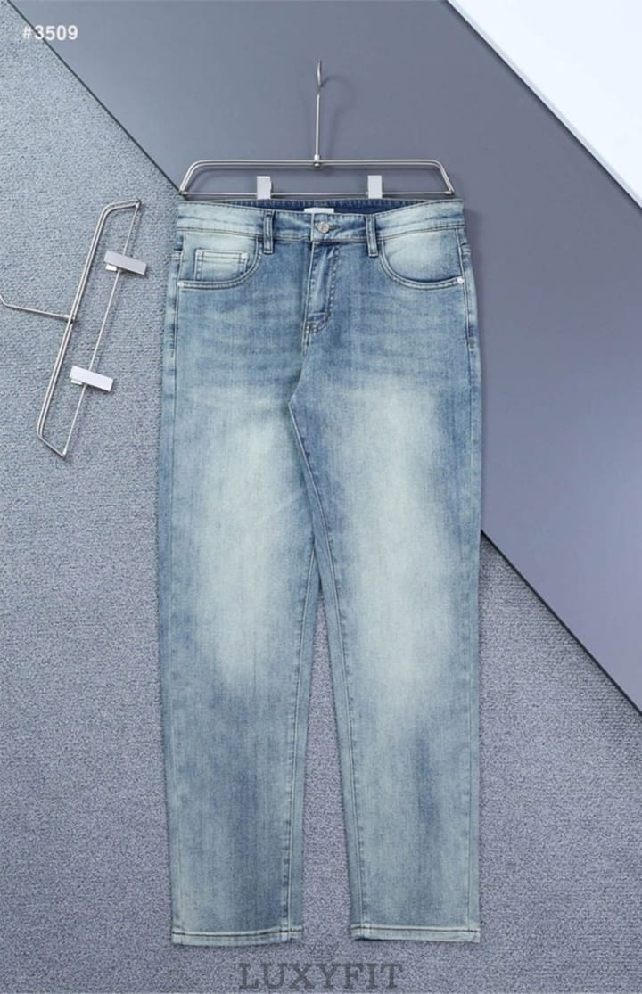 MC 몽클레어 노블 자수로고 워싱 데님 팬츠