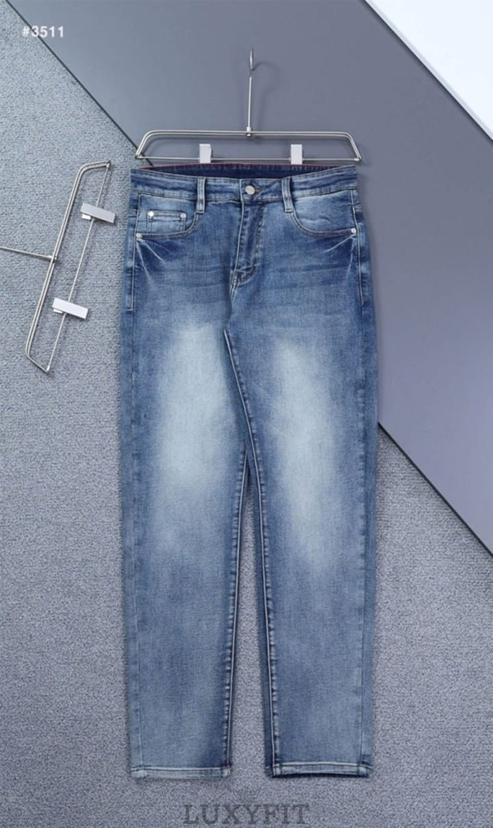 PD 프라다 밀라노 삼각로고 패치 워싱 데님 팬츠