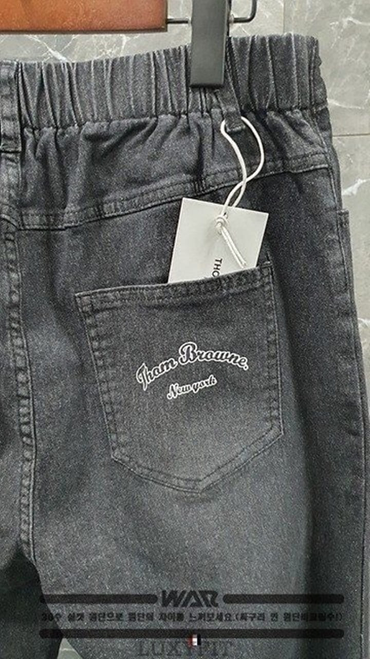 TB 톰브라운 T-207 U 레터링 면청바지 흑청
